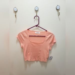 NWT!! JOLIE & JOY Crop Top